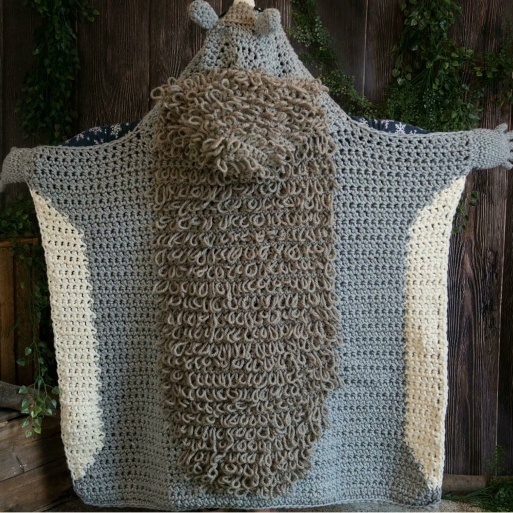 HAND MADE Kids Crochet Animal Squirrel Hooded Throw Blanket - Picture 8 of 8